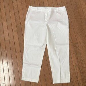 Talbot's Woman Perfect Crop Pant  SZ14  Button Accent Casual Beach Classic